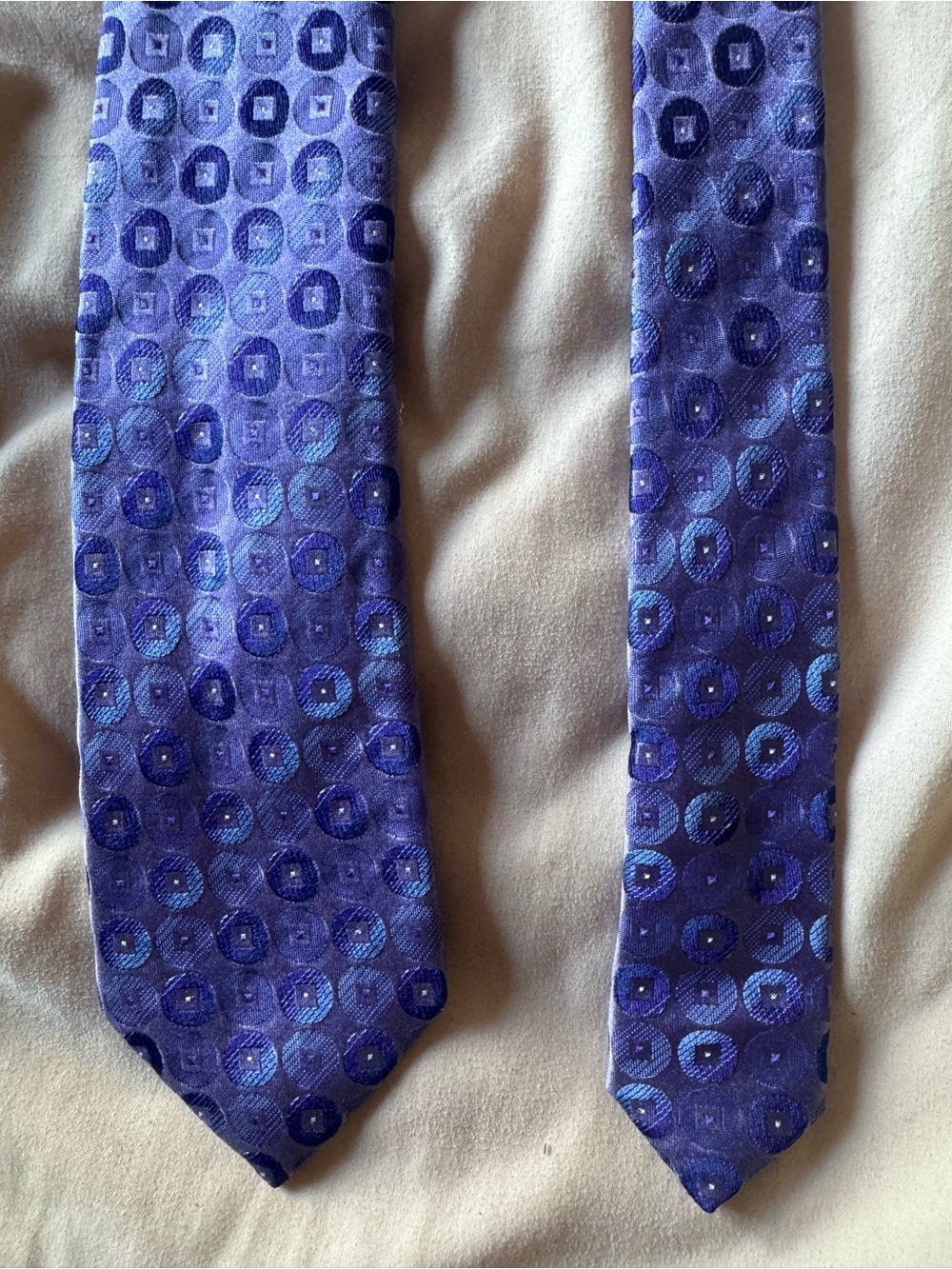 Bugatchi Purple Patterned Silk Tie - see photos for flaws